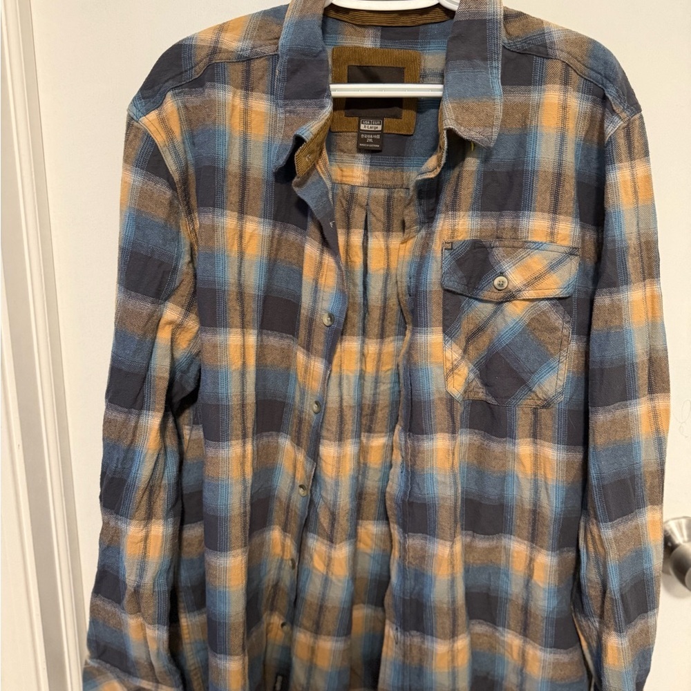 Men's Blue and Yellow Plaid Casual Button Down Shirt